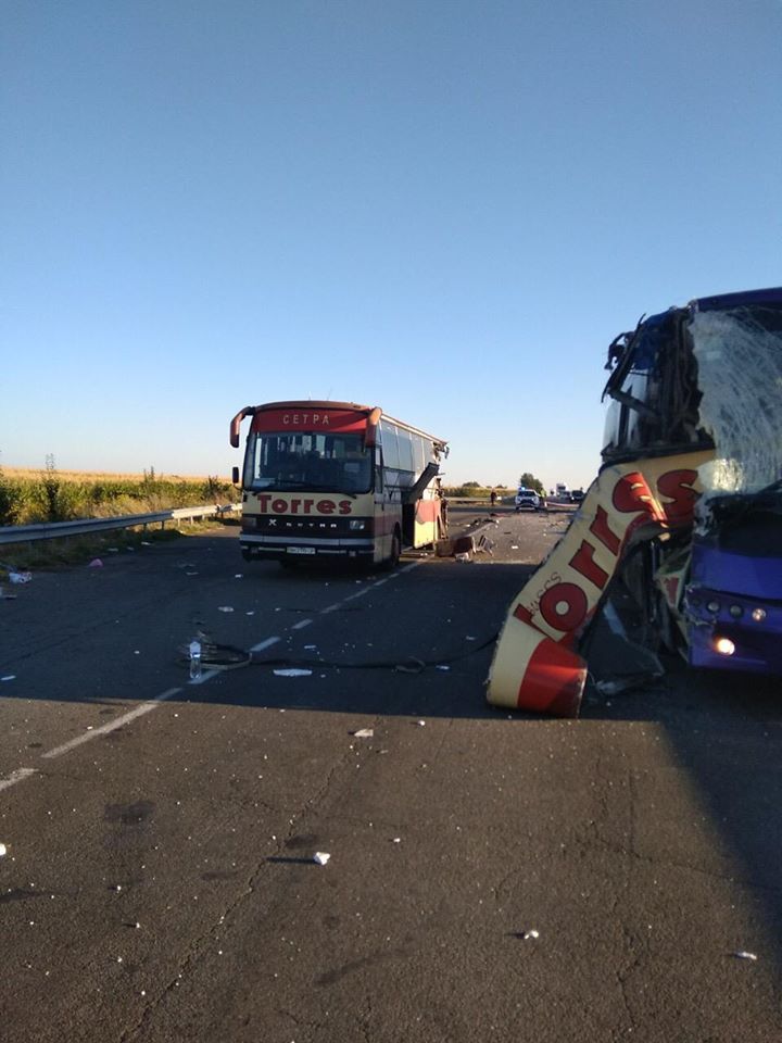 В ДТП на трассе Киев-Одесса два человека погибли. Фото: пресс-служба Службы автомобильных дорог в Кировоградской области