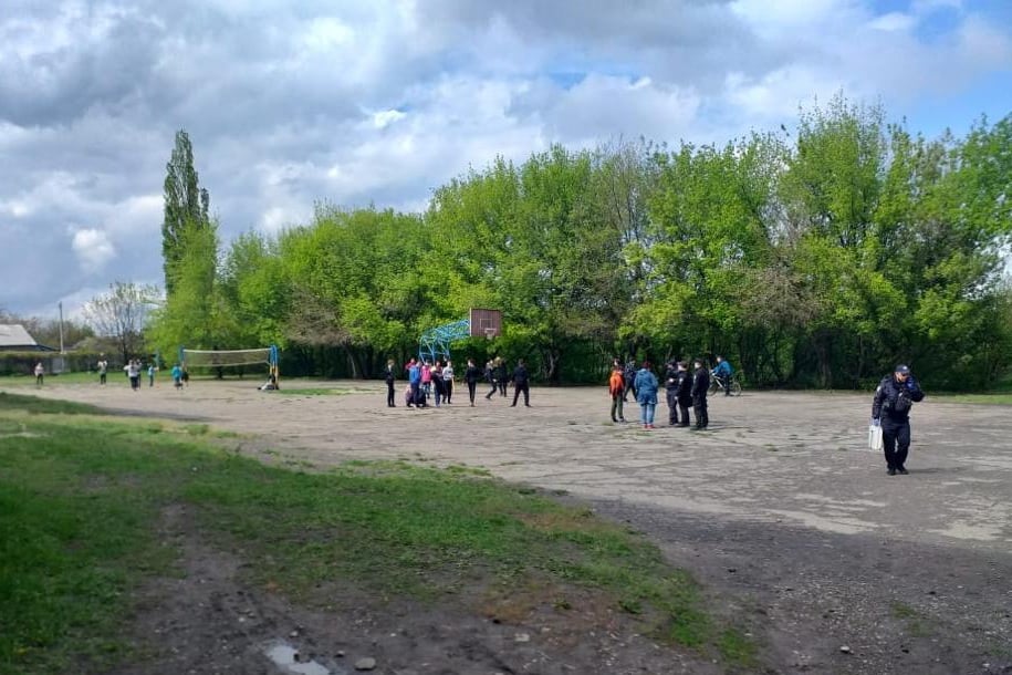 Приволье в Луганской области. Фото: пресс-секретарь полиции области Татьяна Погукай