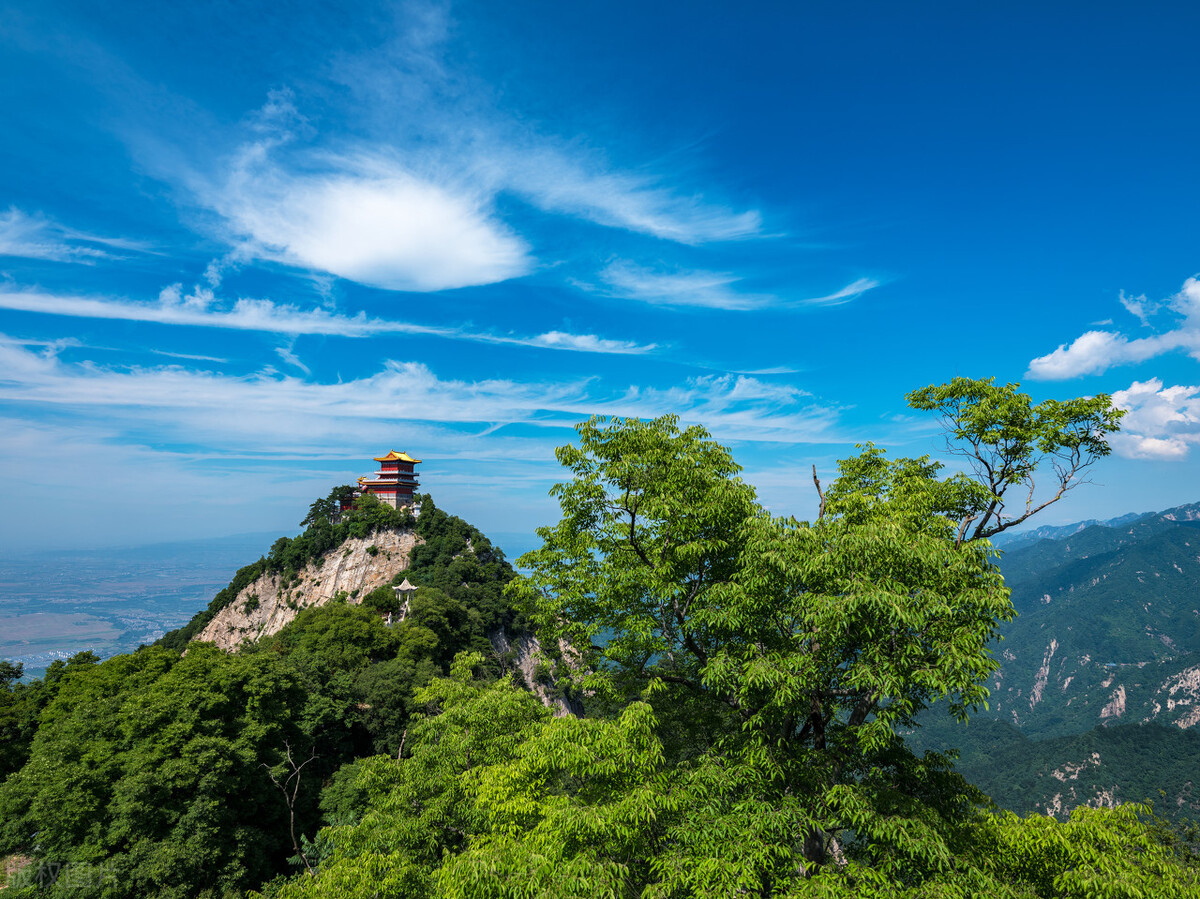 Qinling Mountains in China. Photo by Xinhua.