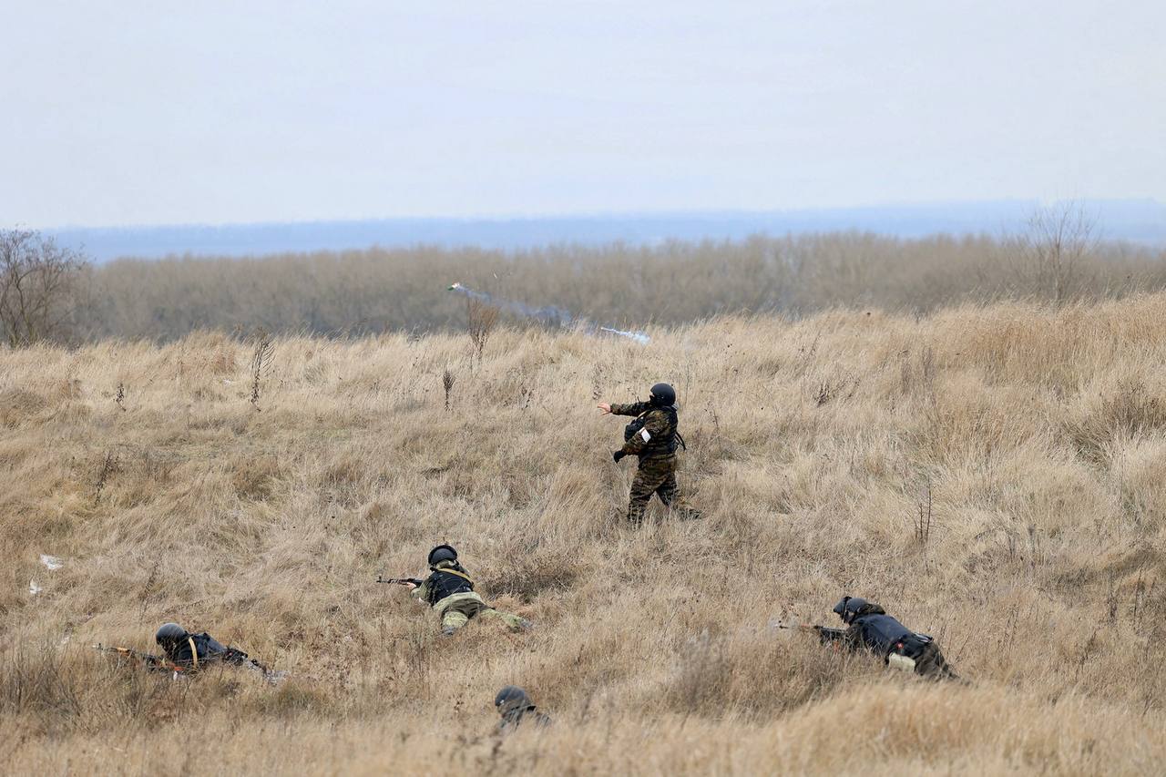 На Луганщині окупанти організували табір, де навчають завербованих росіян із судимостями (ілюстрація). Фото: t.me/vvgladkov