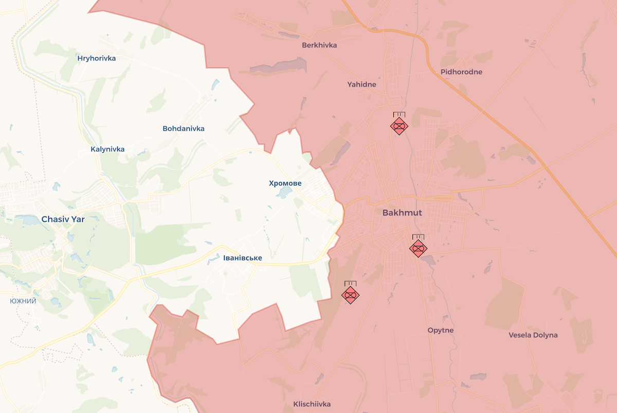 Лінія фронту в Бахмуті на думку OSINT-проєкту MilitaryLand. Фото: скриншот