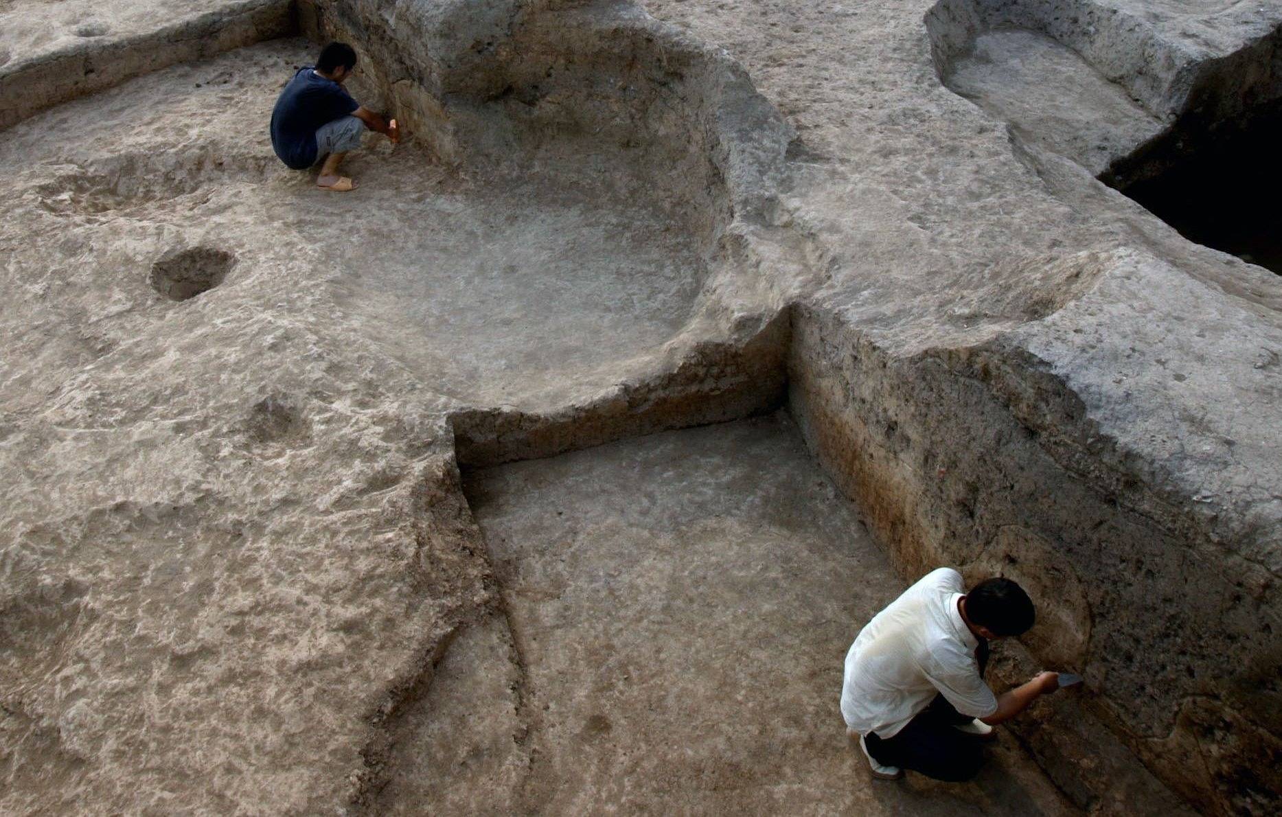 Ancient path reserved for emperor, magnificent gate discovered in east China. Photo by Xinhua.