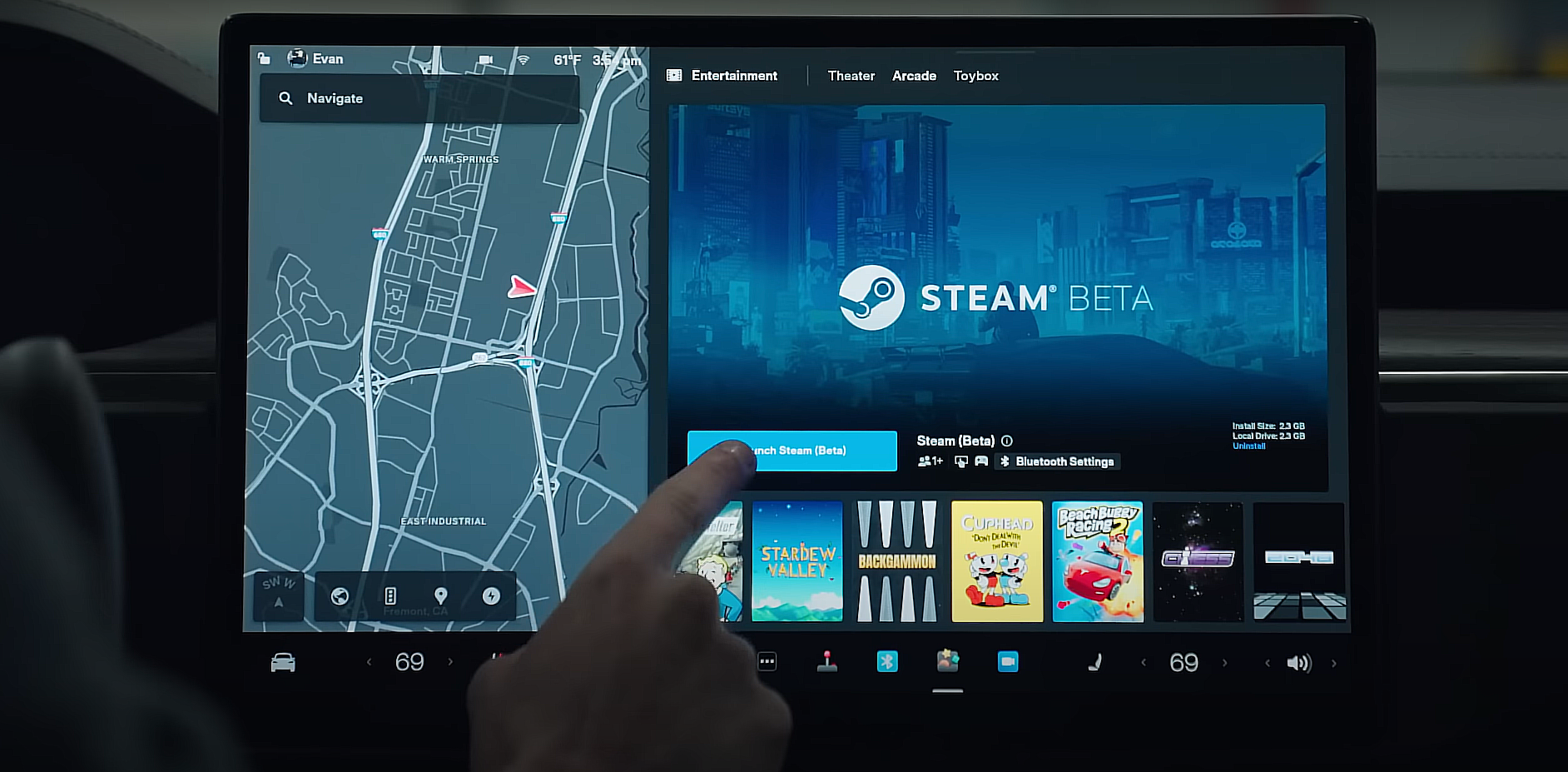 Steam в автомобилях Tesla. Фото: скриншот из видео