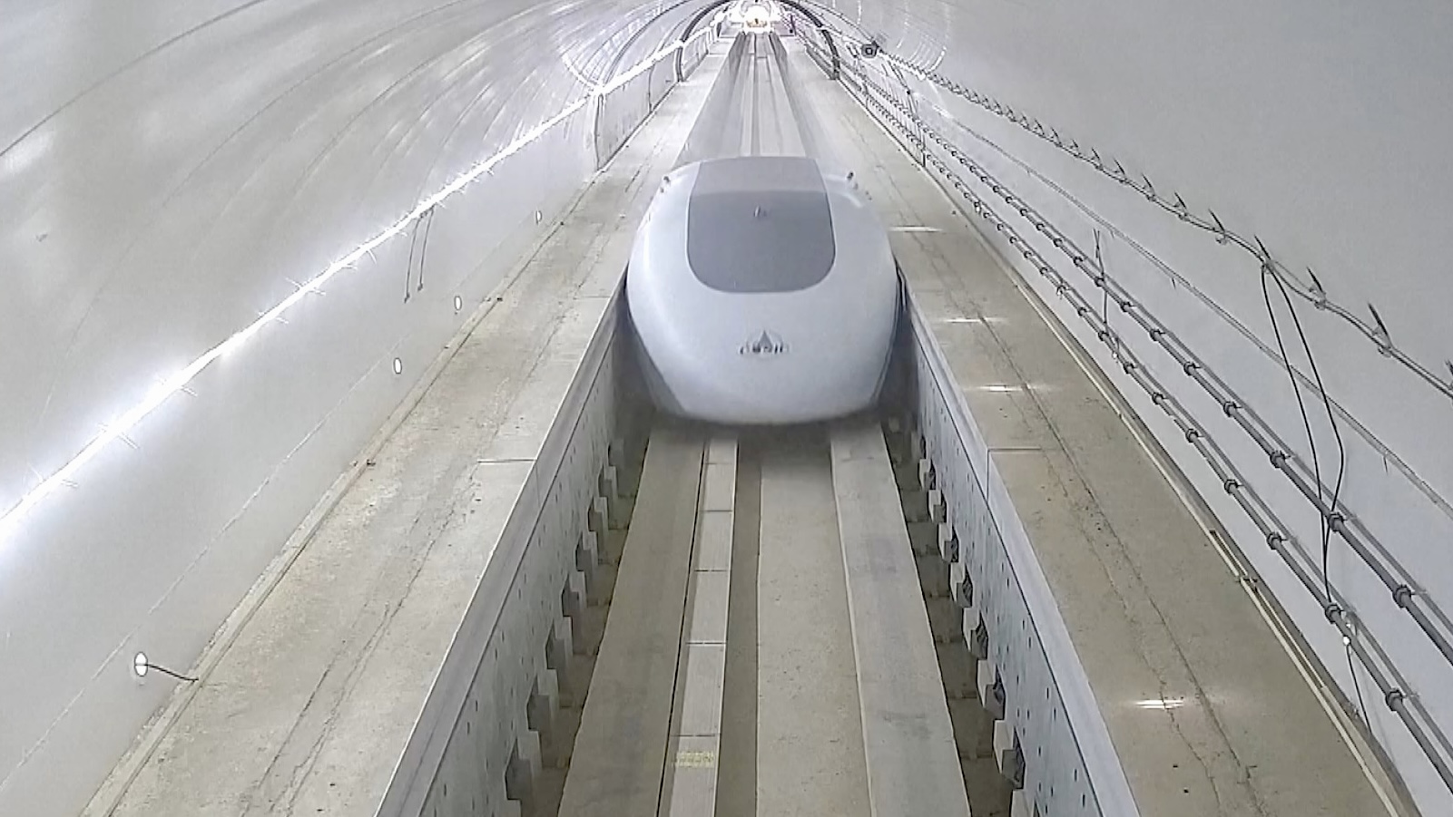 Ultra-high-speed maglev train completes demonstration test in north China. Photo by Xinhua.