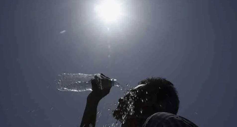 World record's hottest August. Photo by Xinhua.