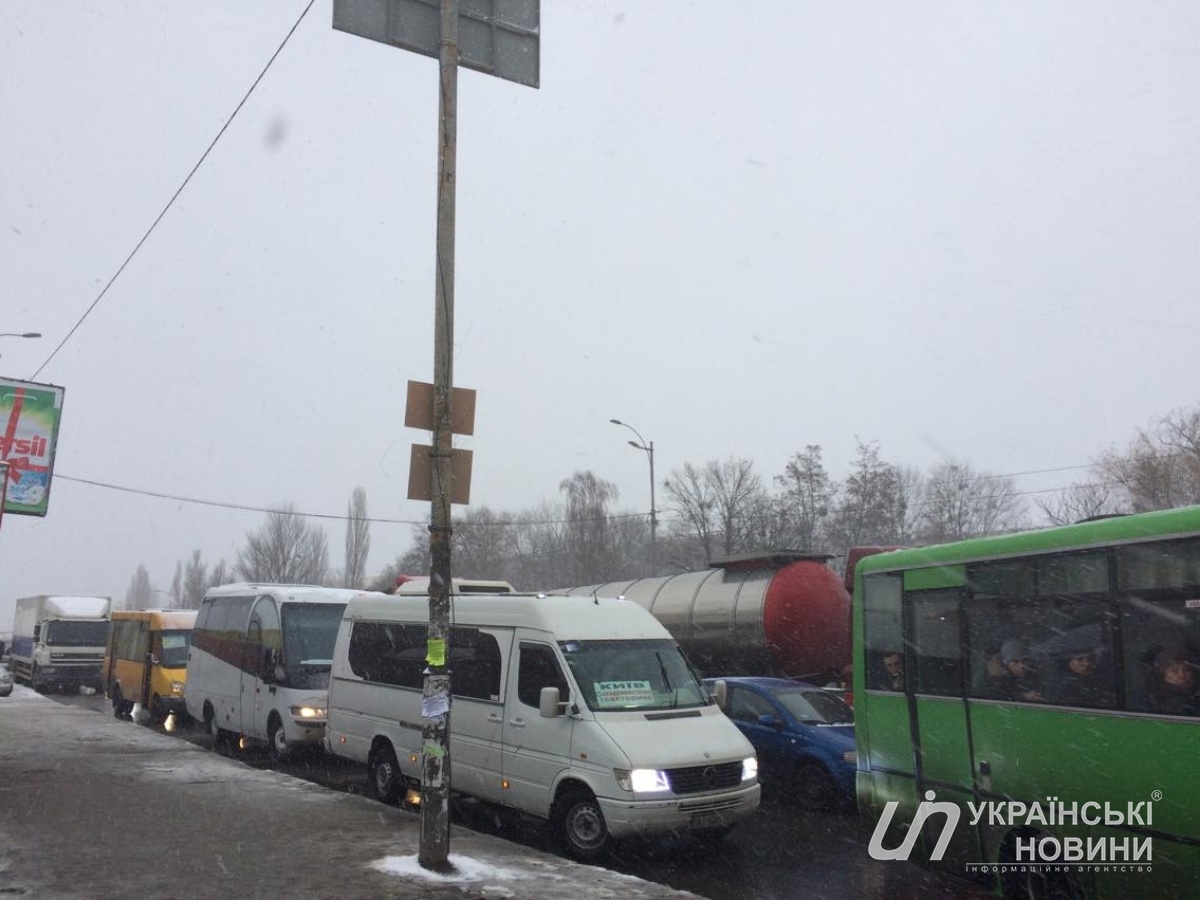 В центрі міста, як завжди, труднощі з рухом