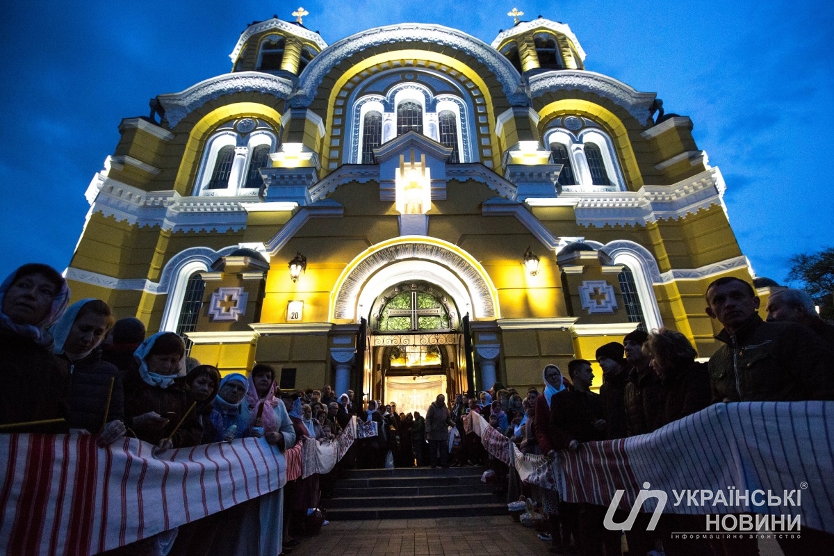 У Володимирському соборі відбулося пасхальне богослужіння 2019