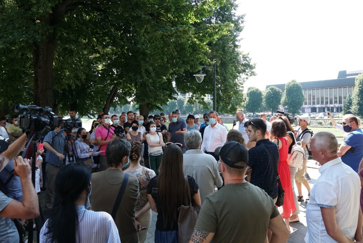 Митинг рестораторов в Ужгороде. Фото: пресс-служба Ужгородского городского совета