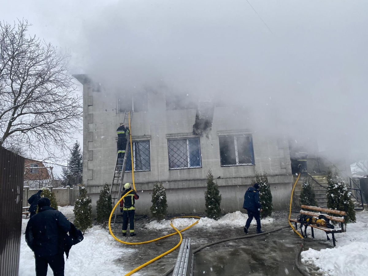 Пожежа в будинку для літніх людей. Фото: ДСНС
