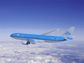 KLM переходит на альтернативное топливо.